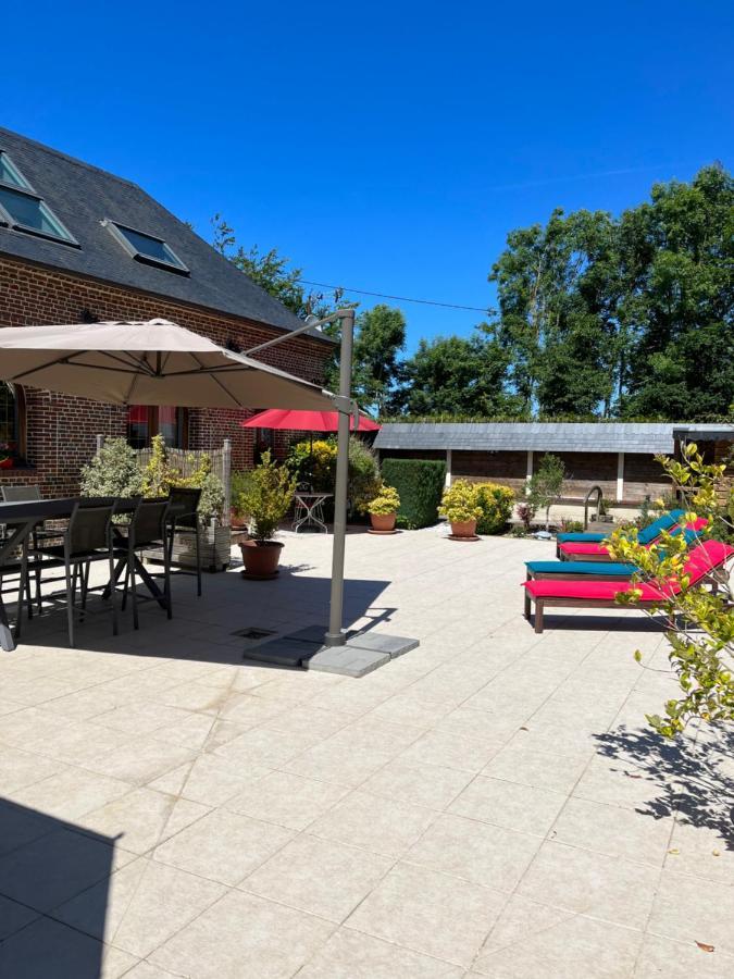 Le Jardin Des Roses Bed & Breakfast Gerponville ภายนอก รูปภาพ